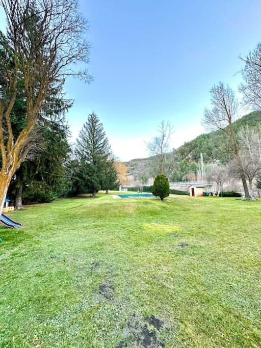 Acogedor Alojamiento En Martinet, Cerdanya, Puigcerda Exterior foto